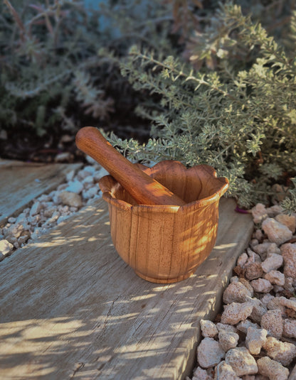 Petal & Pestle
