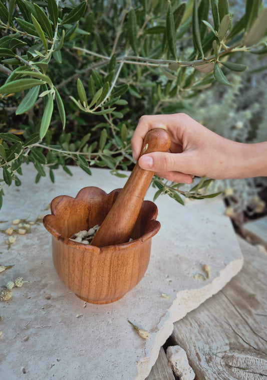 Petal & Pestle