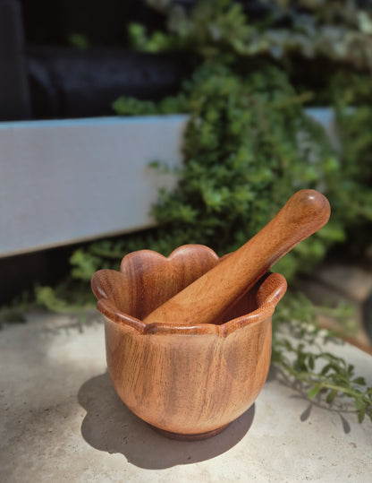 Petal & Pestle
